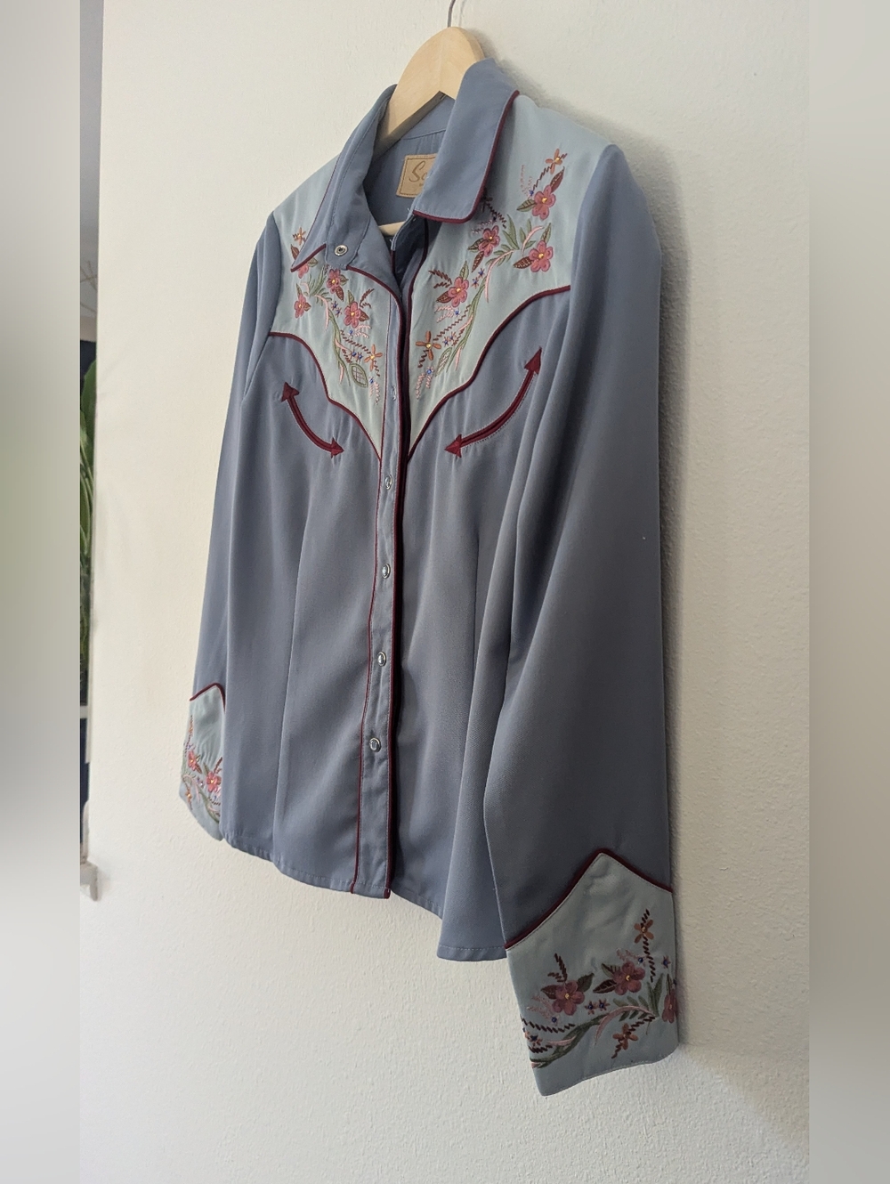 Scully Powder Blue Western Shirt with Floral Embroidery - Picture 3 of 7